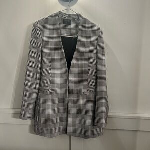 Tahari dress coat. Size 10